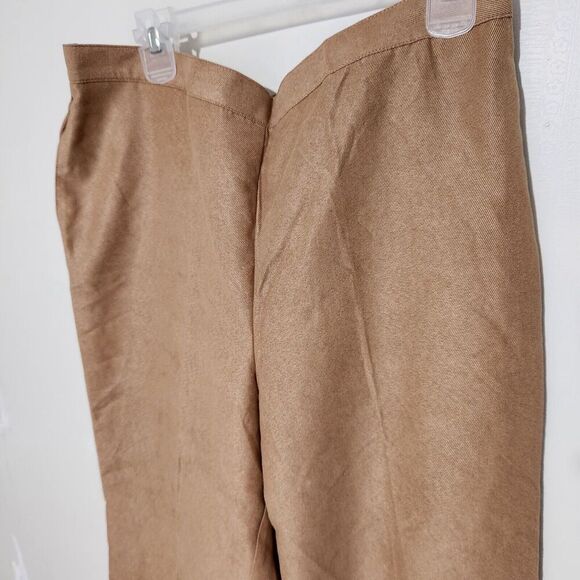 Alfred Dunner Dress Pants Size 16 Classic Fit Elastic Waist Brown Color - Picture 3 of 16